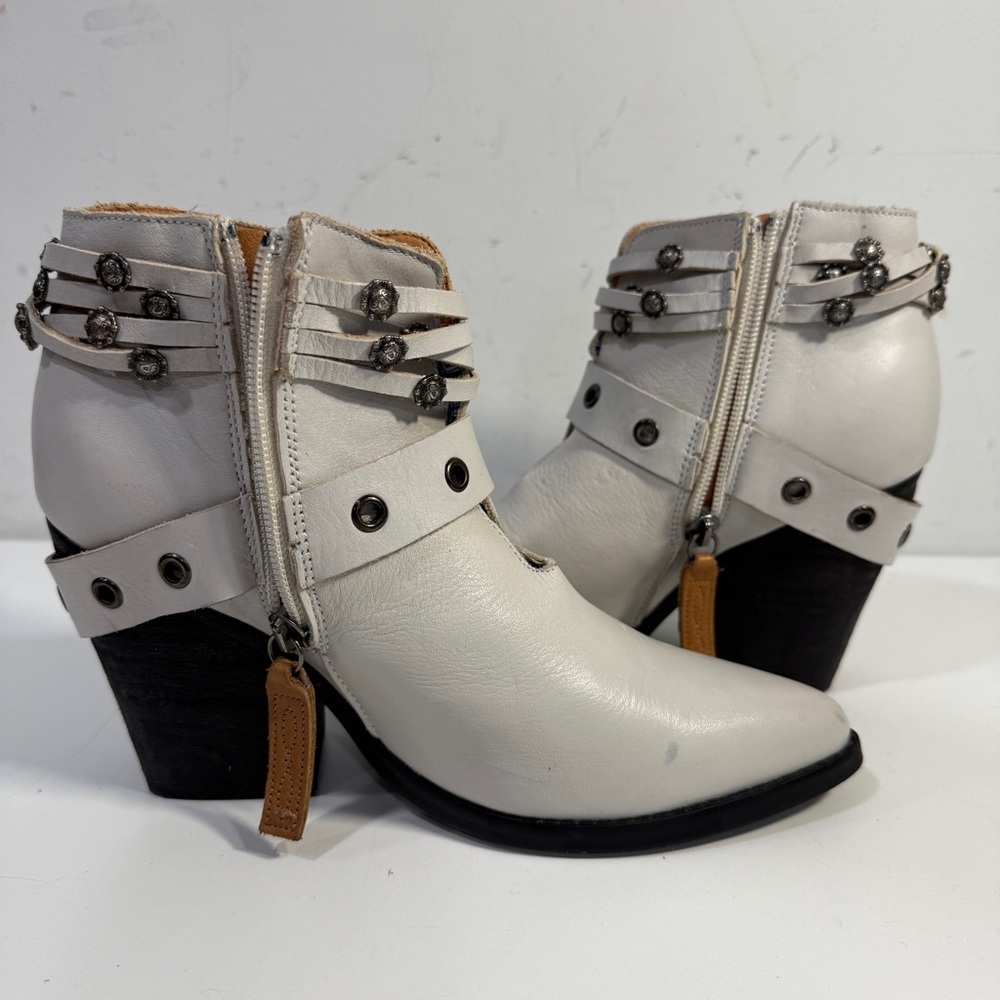 Dingo Born To Run Pointed Toe Zippered Cowboy Booties Womens Size 7.5 B - Picture 11 of 14